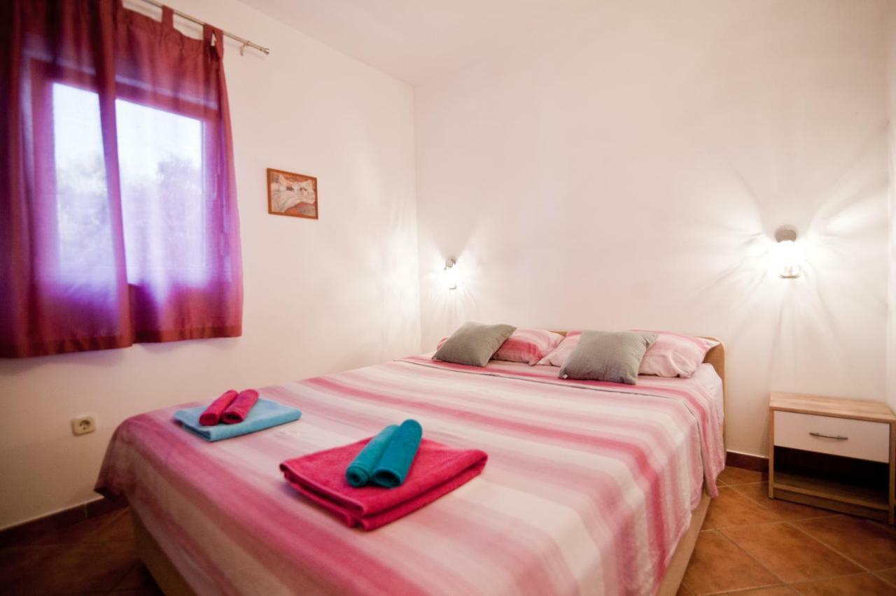 The Big Calm Apartment Stanici Exterior photo